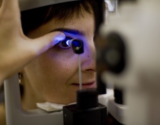 Tonometria angulocerrado