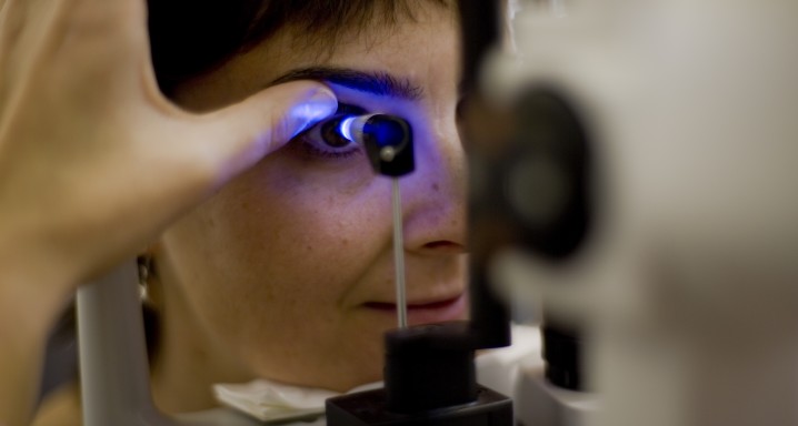 Tonometria angulocerrado